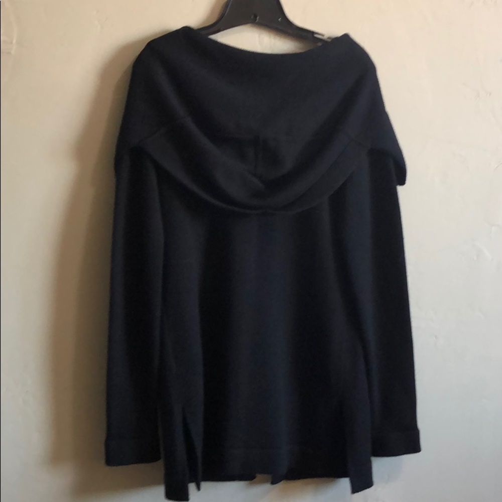Sweater - Picture 2 of 5